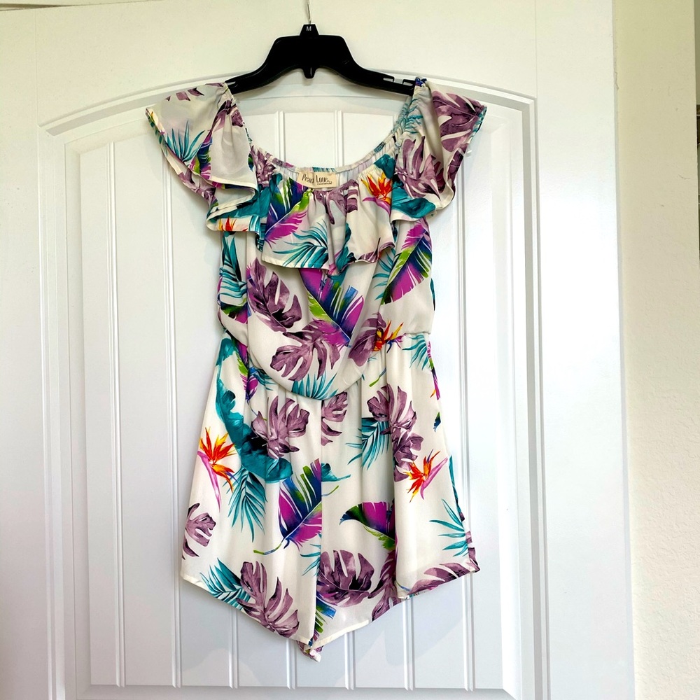 NWOT Peach love romper